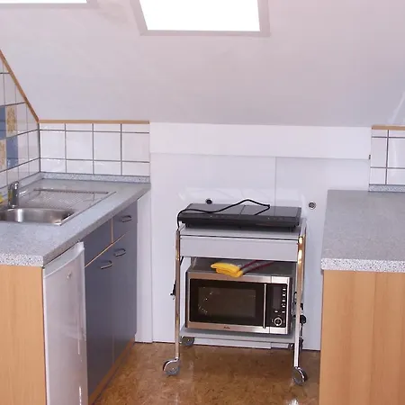 아파트 Ferienwohnung Lindenhof Beltheim