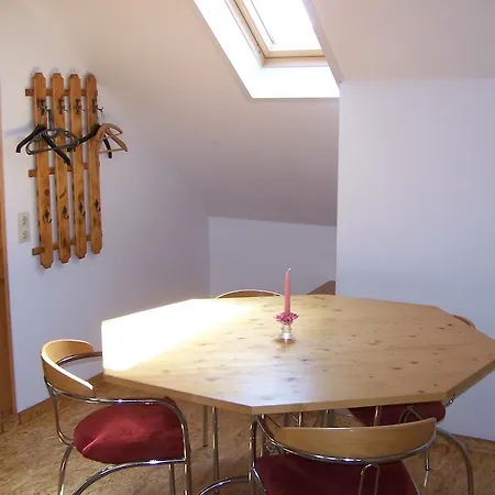 Ferienwohnung Lindenhof Beltheim